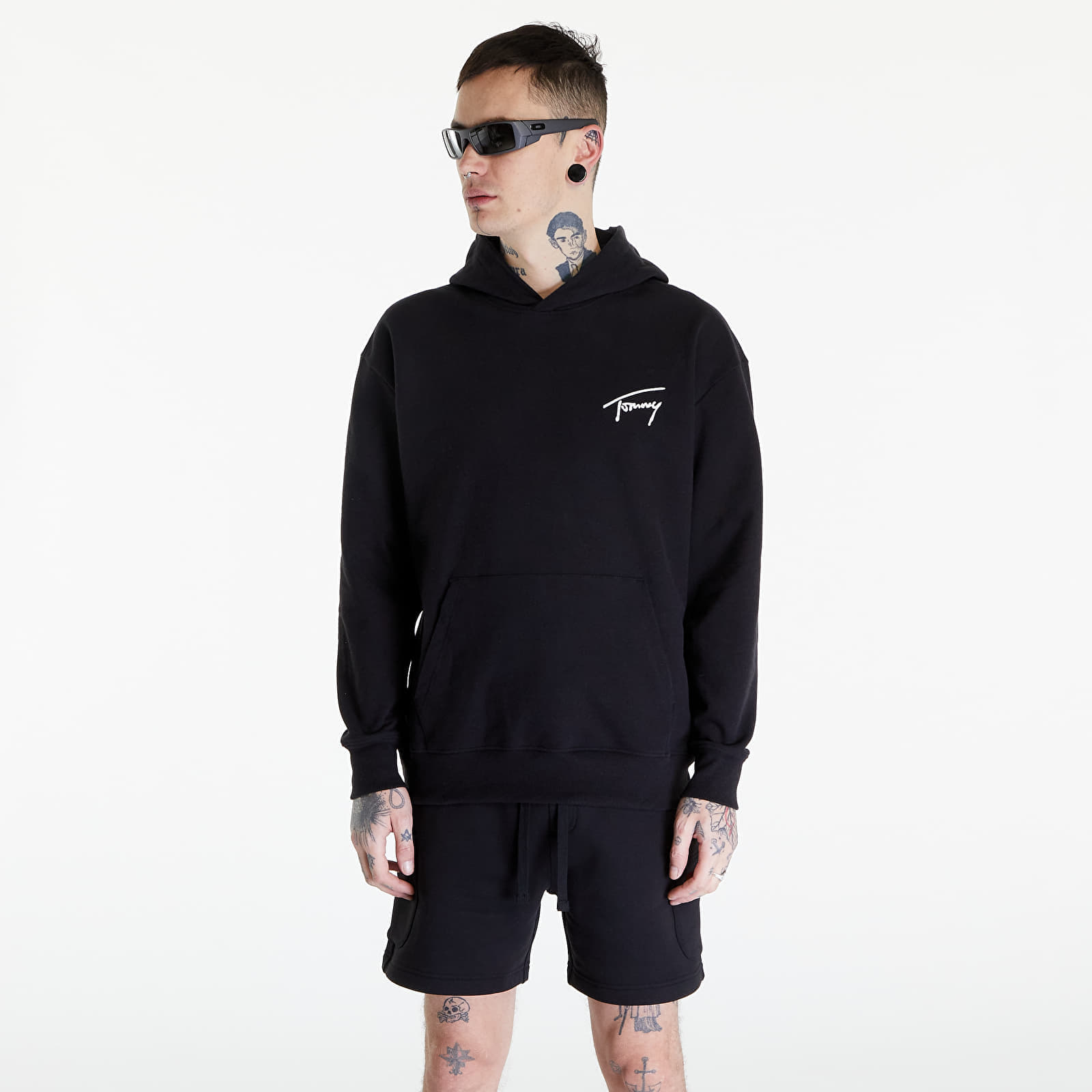 Levně Tommy Jeans Relaxed Signature Hoodie Black