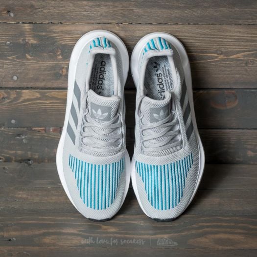adidas Swift Run
