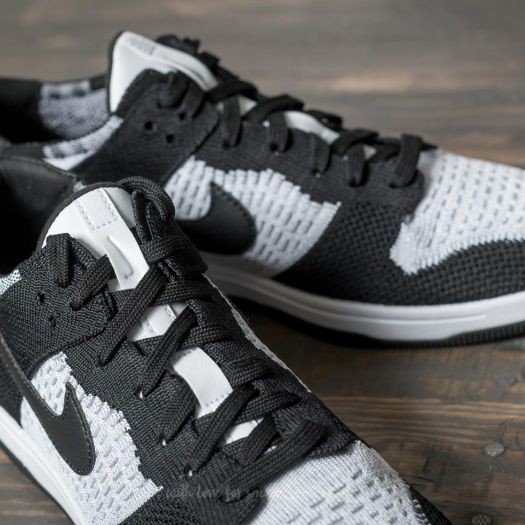 Flyknit dunk low clearance