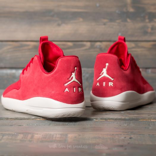 Jordan Eclipse Lea