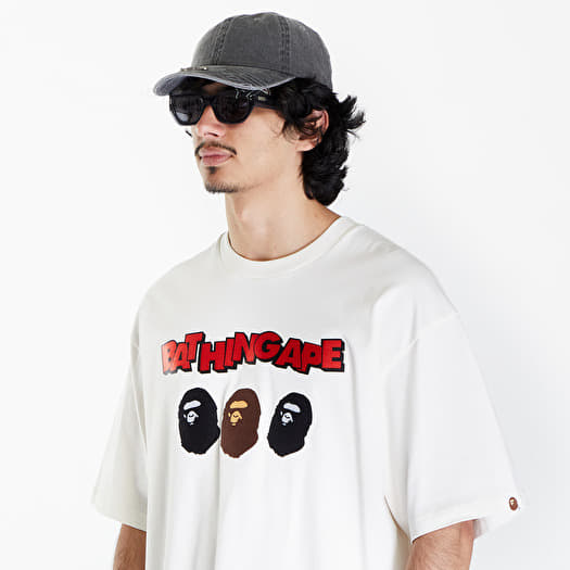 A BATHING APE Triple Ape Head Tee Ivory | Footshop