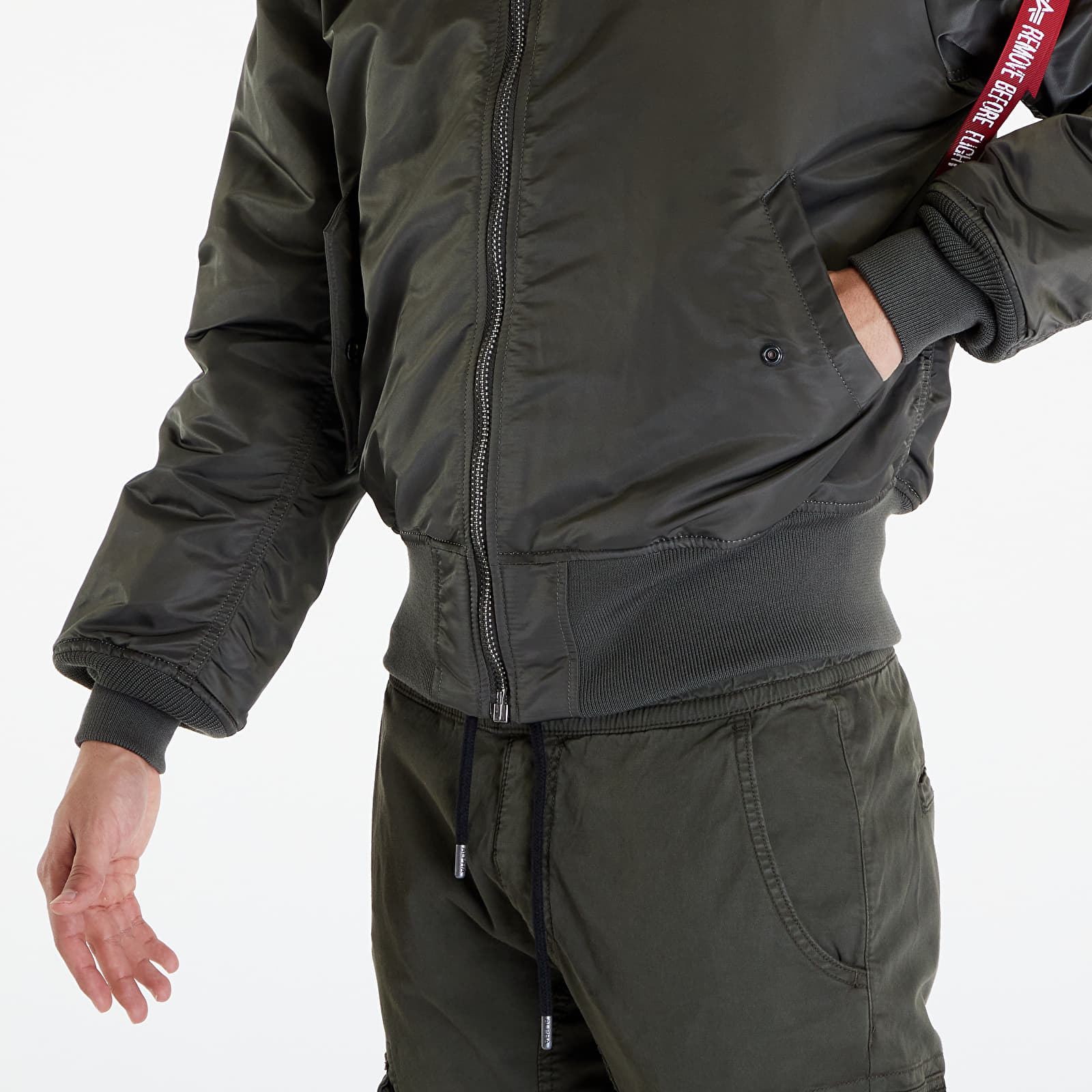 Jacken Alpha Industries MA-1 (Heritage) Rep Grey