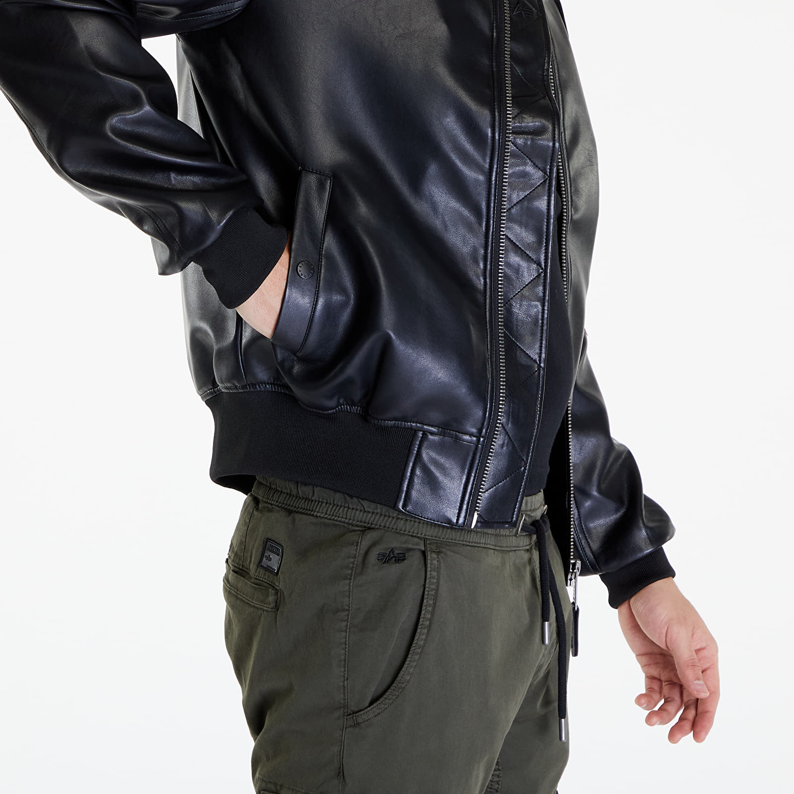 Vestes  Alpha Industries MA-1 VF Vegan Leather Black
