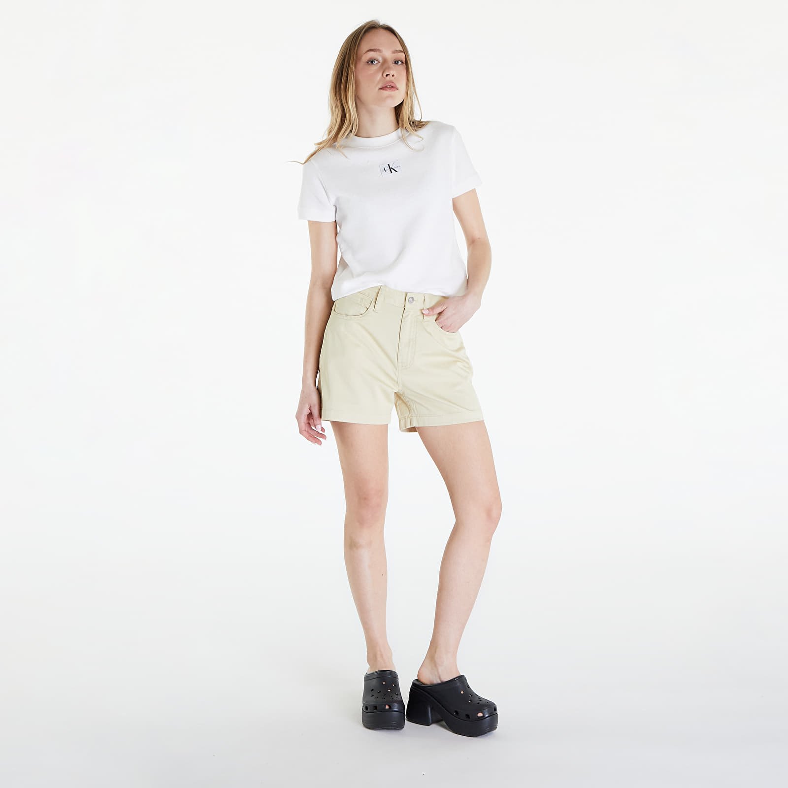 Shortsit Calvin Klein Jeans Woven Label Mom Short Green Haze