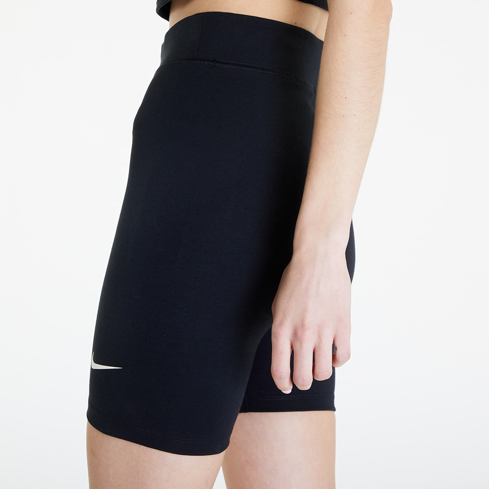Kurzhosen Nike Sportswear Classics Women's High-Waisted 8" Biker Shorts Black/ Sail