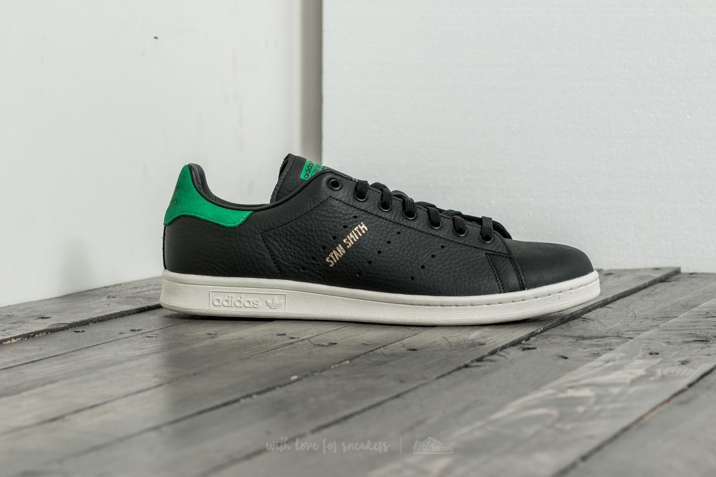 Adidas stan online smith hitam