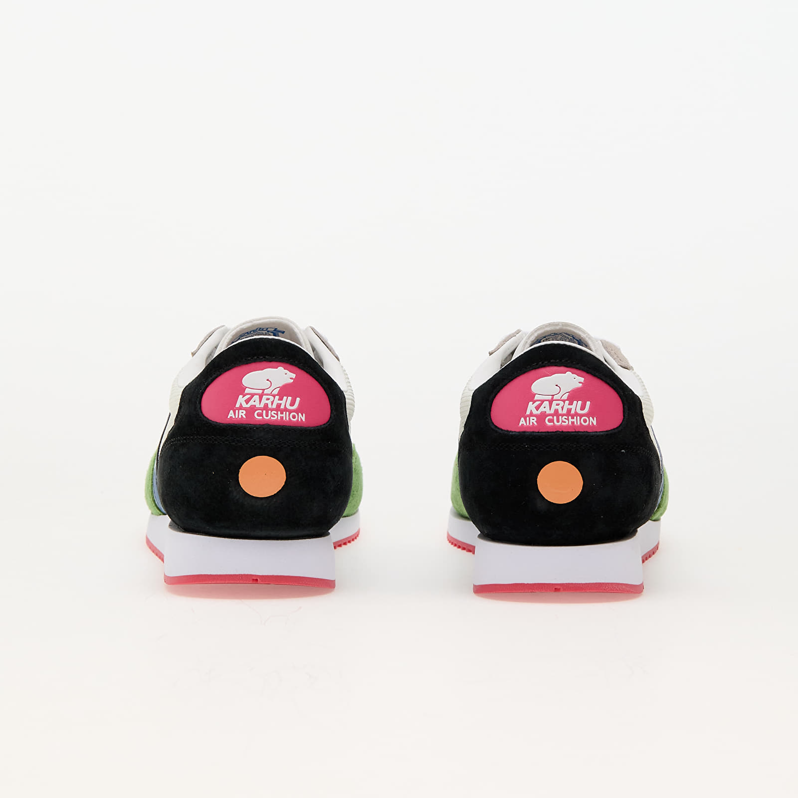 Încălțăminte și sneakerși pentru bărbați KARHU Albatross 82 Jet Black / Coronet Blue