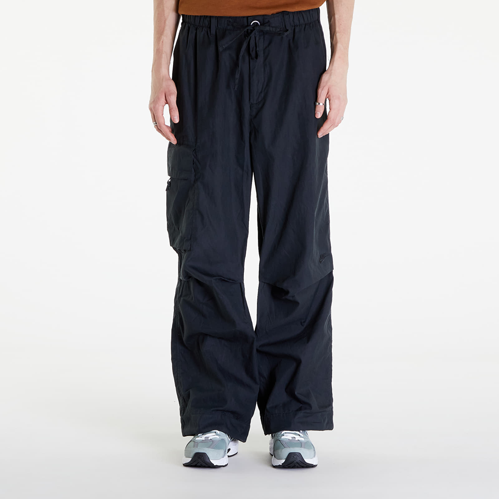 Дънки и панталони Nike M NSW Tp Waxed Cargo Pant Black/ Black/ Black