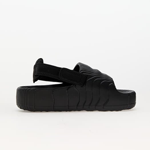 Adilette nike deals