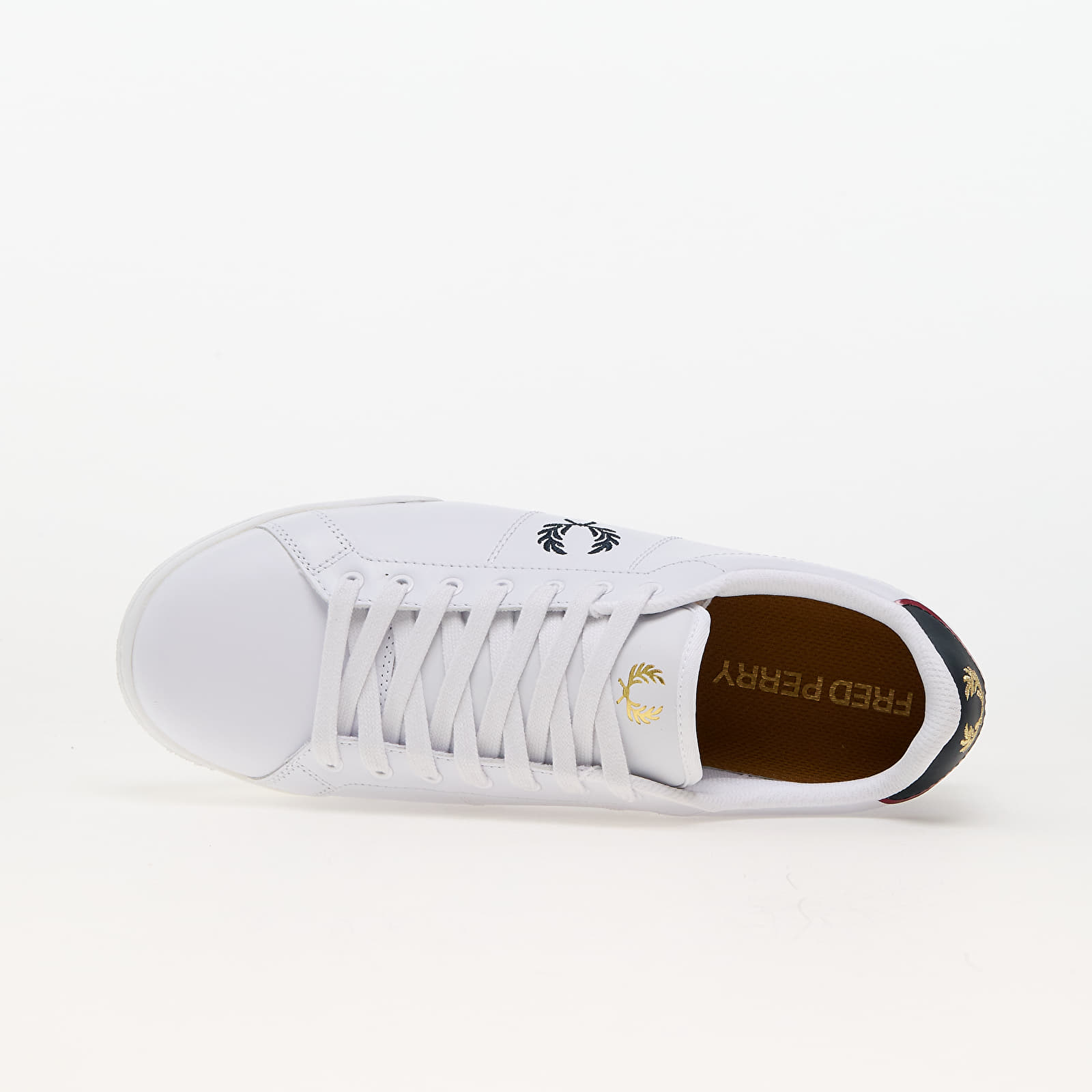 Herren Sneaker und Schuhe FRED PERRY B722 Leather White/ Navy