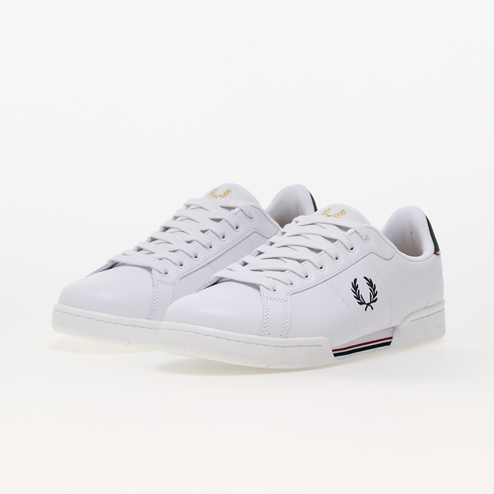 Herren Sneaker und Schuhe FRED PERRY B722 Leather White/ Navy