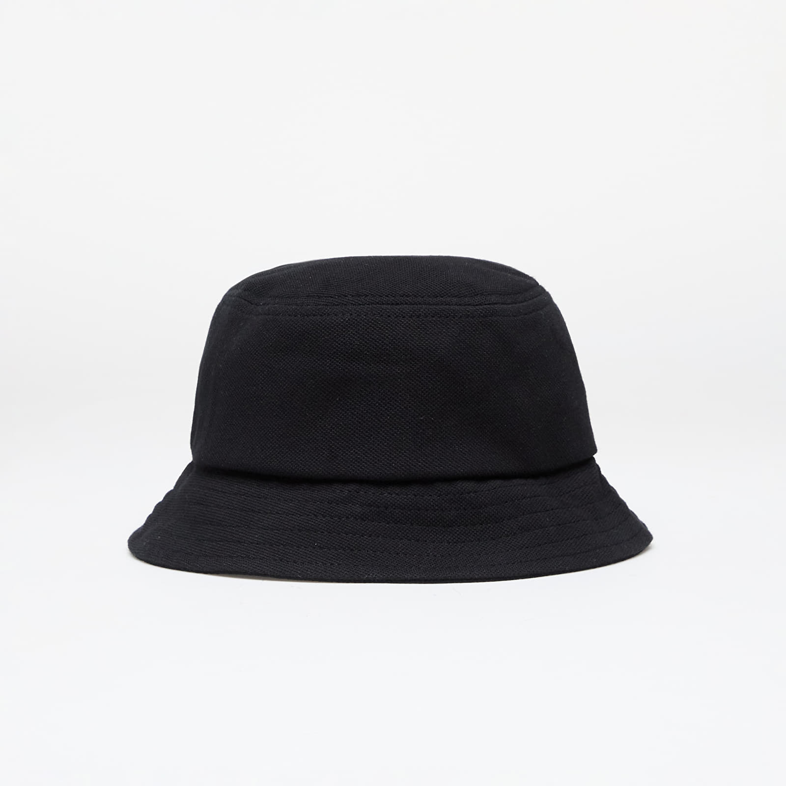 Bucket hats FRED PERRY Pique Bucket Hat Black/ Snow White