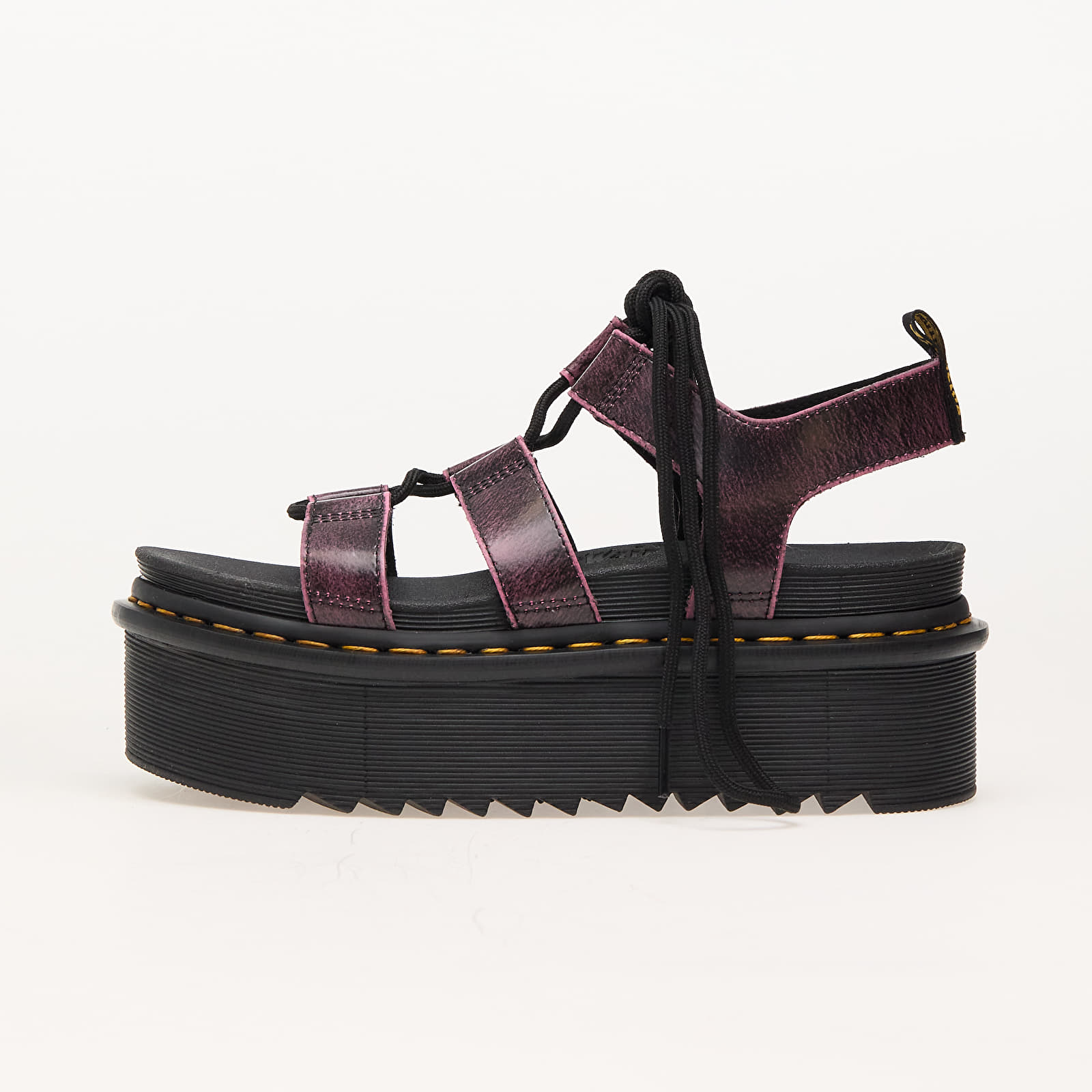 Дамски кецове и обувки Dr. Martens Nartilla Xl Black/ Fondant Pink Two Tone Rub Off