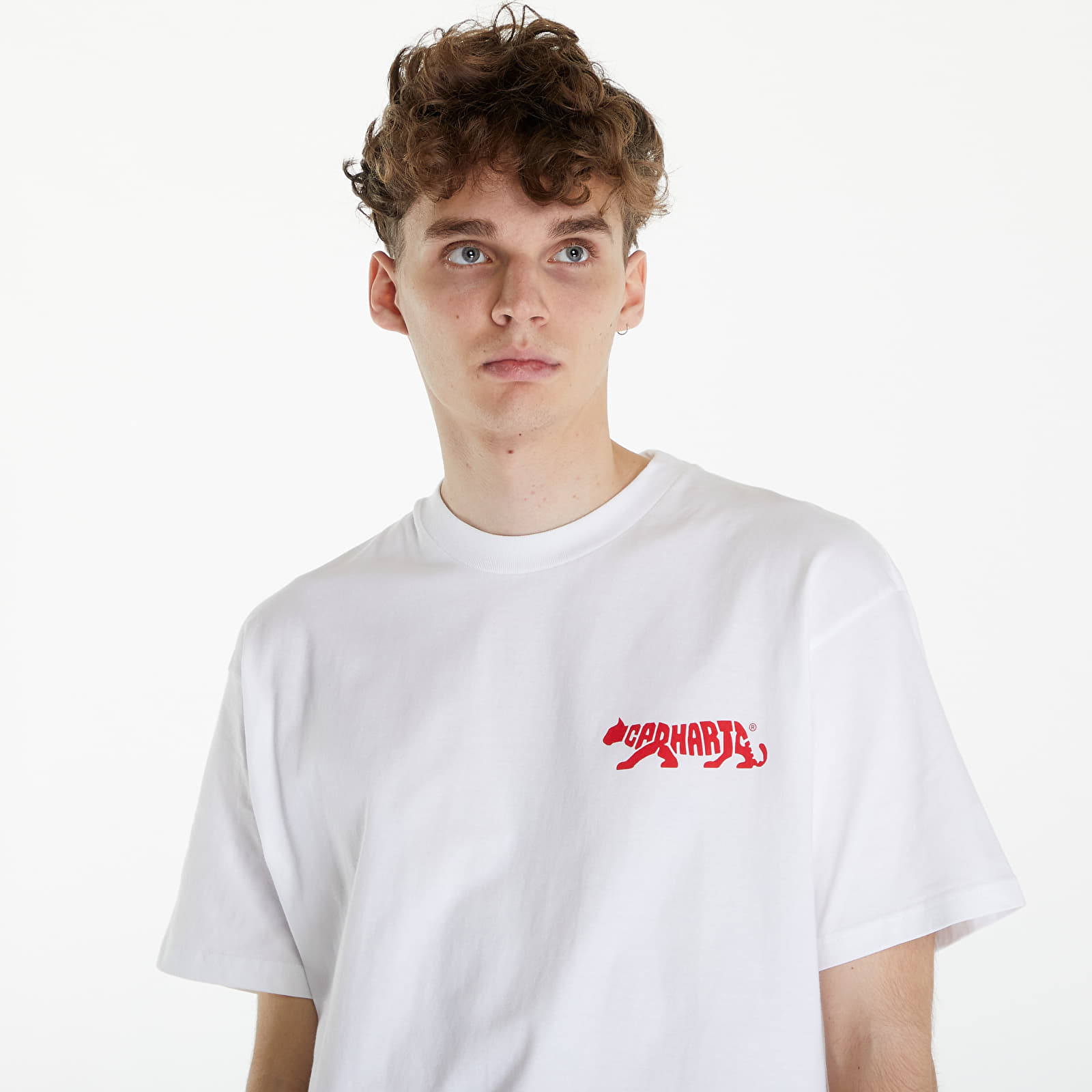 Ropa de finn wolfhard pull and bear hot sale