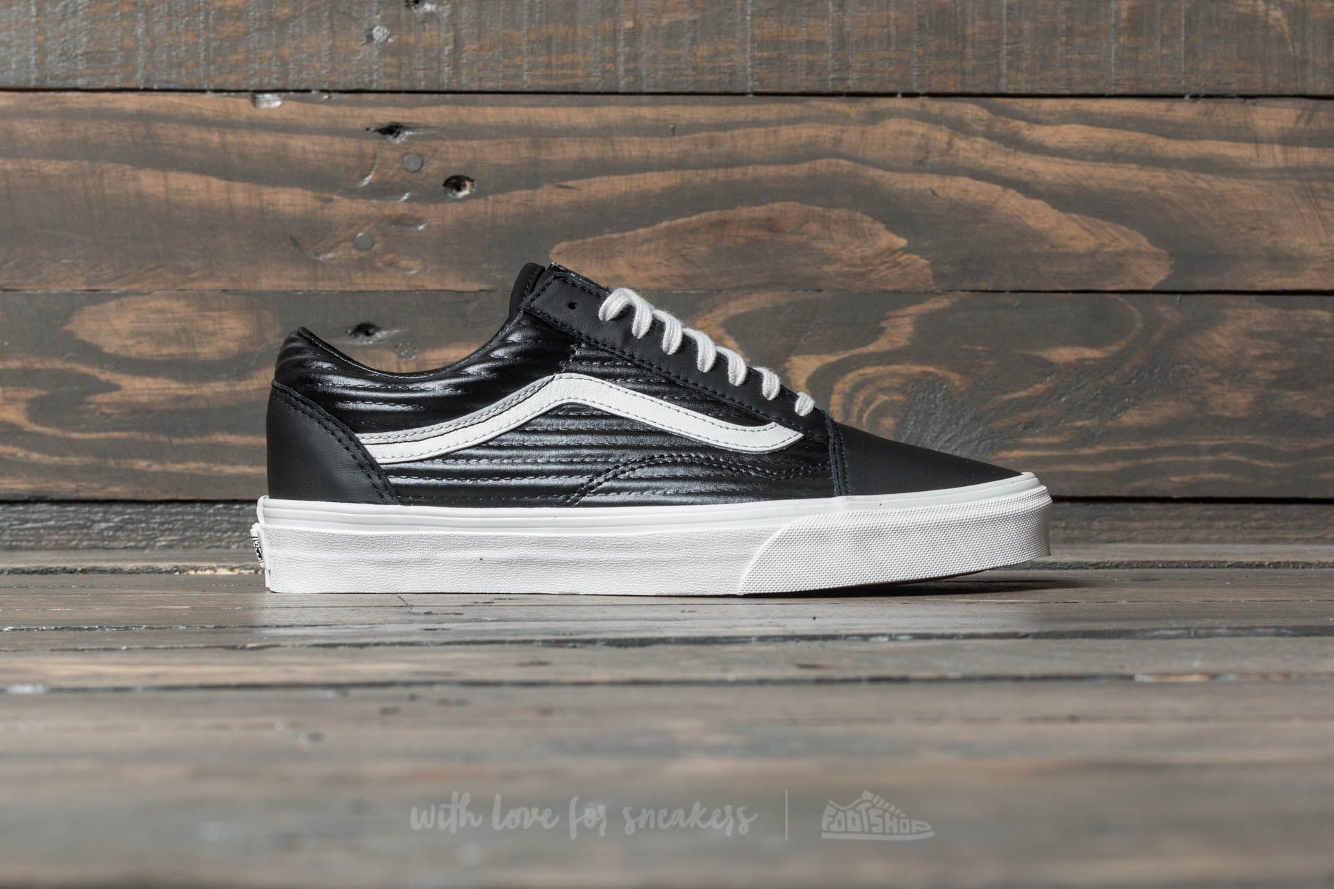 Vans old skool moto leather hot sale