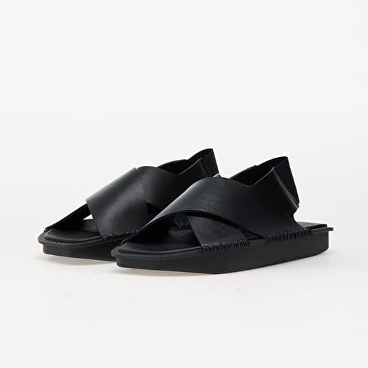 Sandal y3 2025