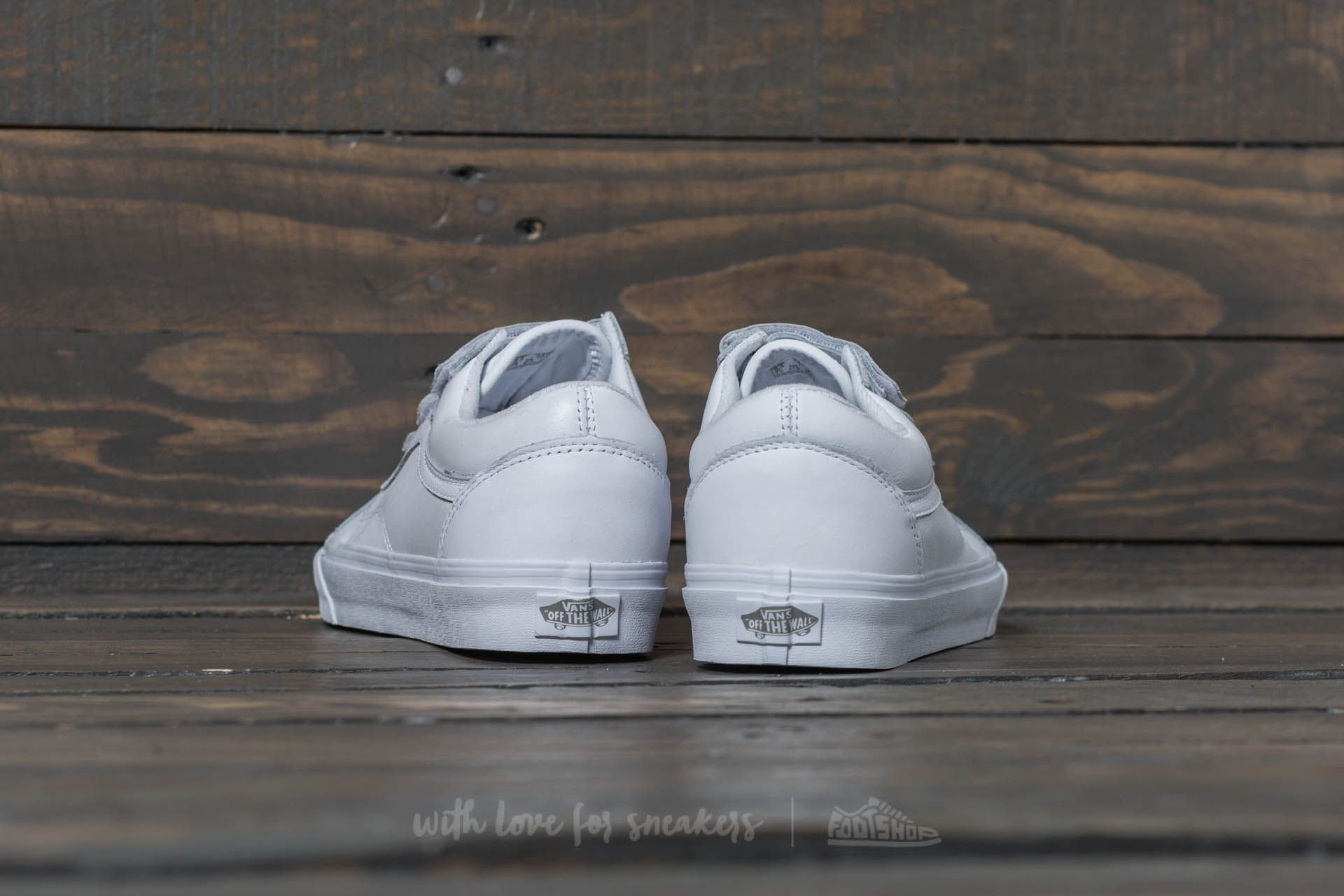 Vans old skool v mono leather sales