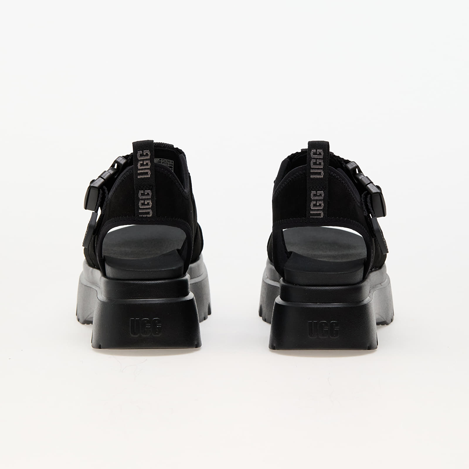 Sieviešu apavi UGG W Cora Black