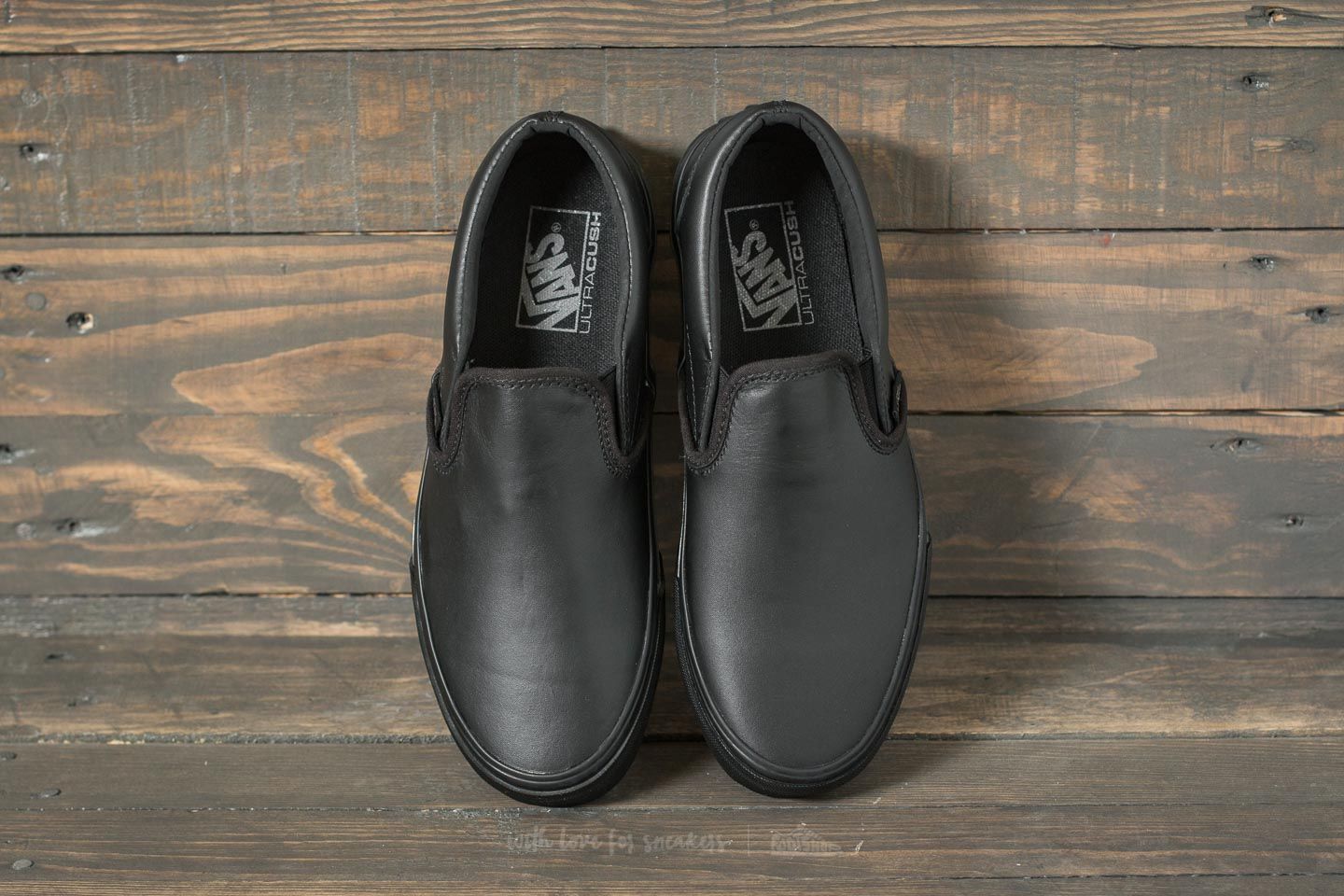 Vans ultracush leather deals