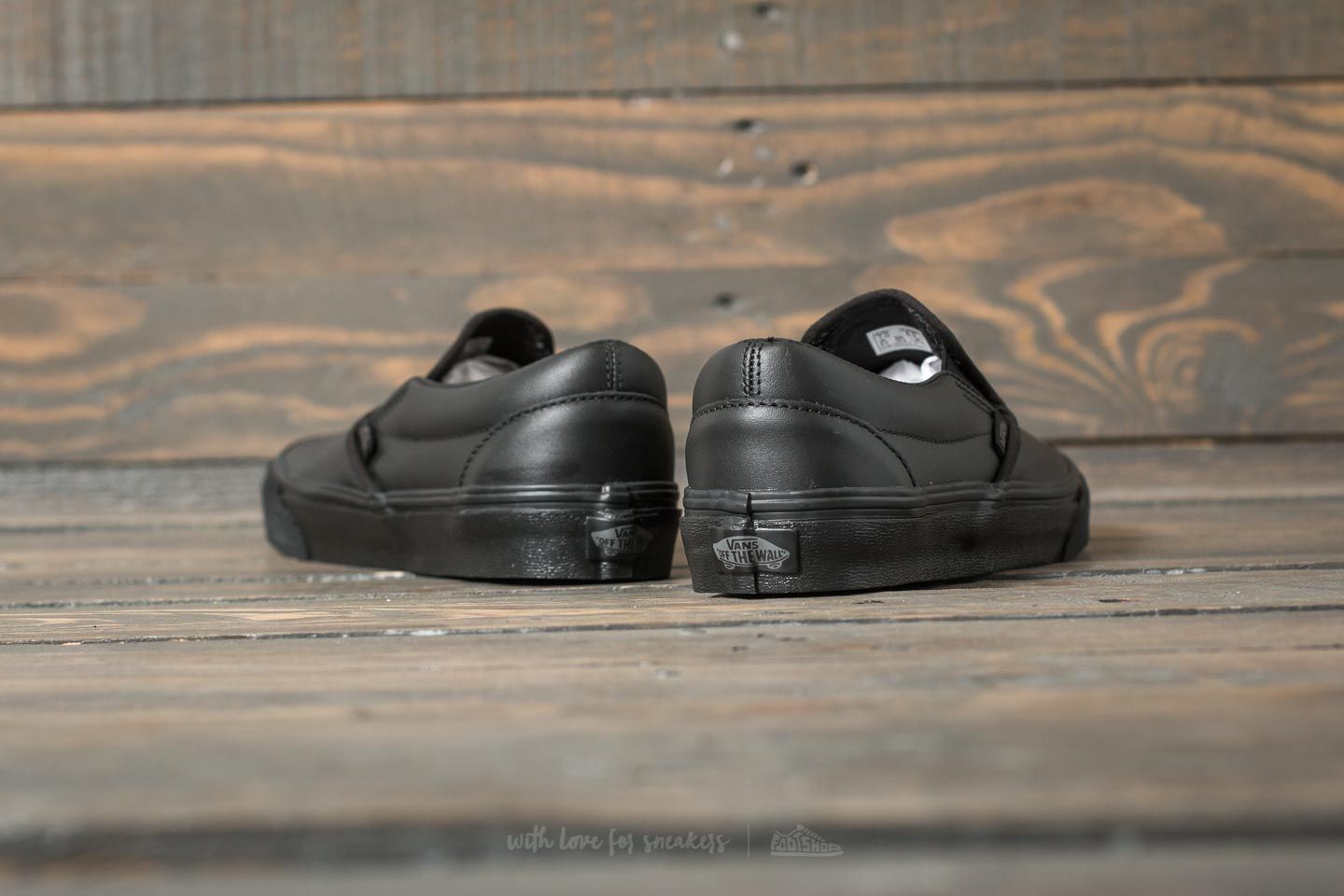 Vans classic tumble slip on discount
