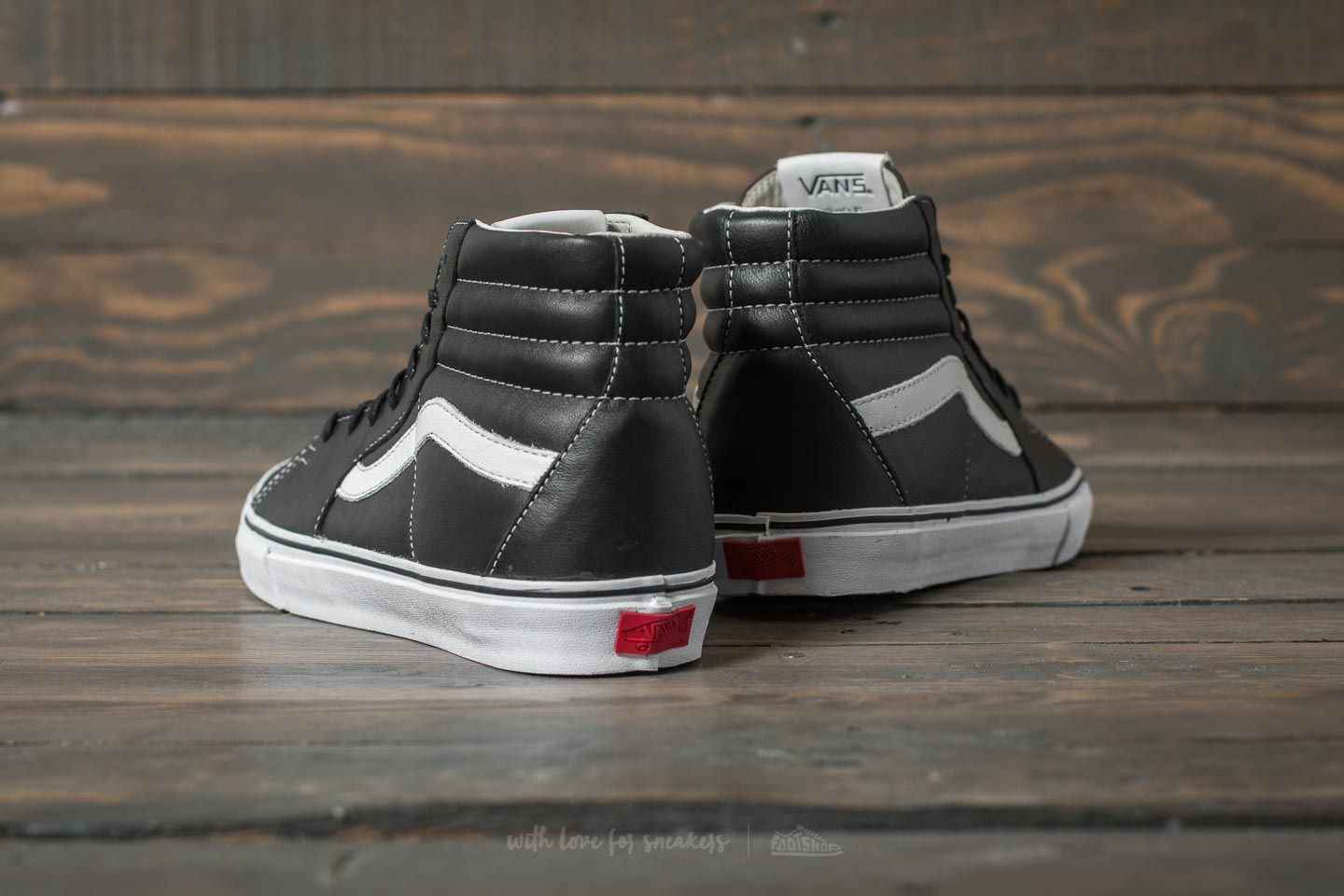 Men's shoes Vans SK8-Hi LX Vault Black