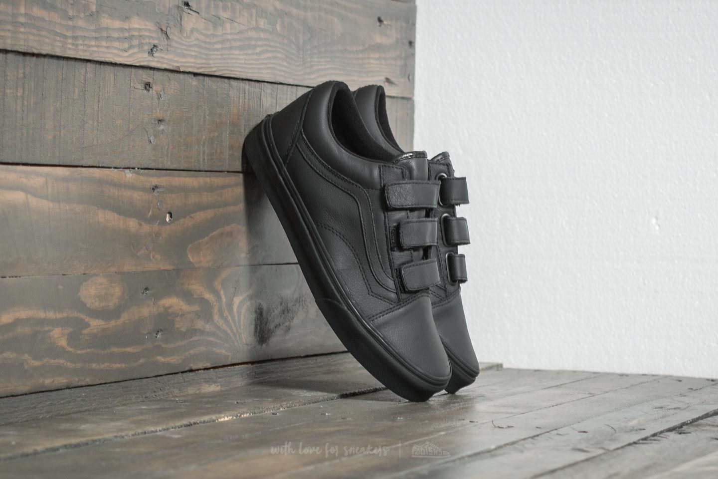 Mono leather old skool velcro sales