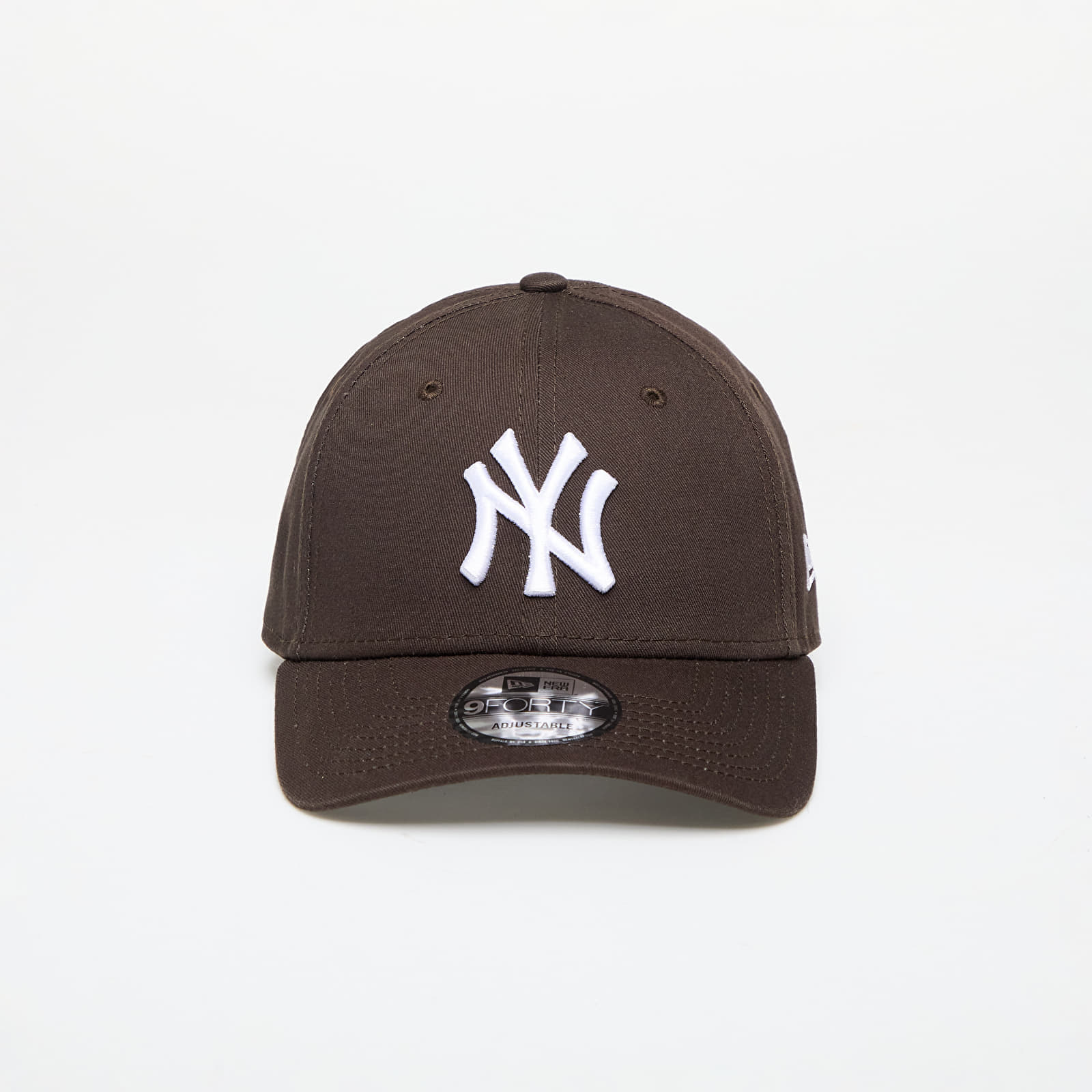 Шапки New Era New York Yankees League Essential 9FORTY Adjustable Cap Dark Brown