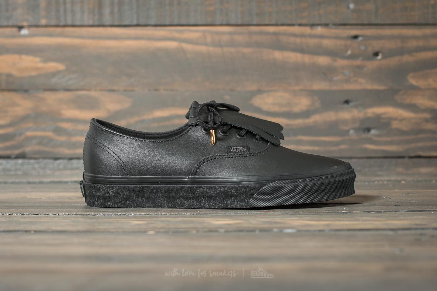 Vans authentic fringe black store