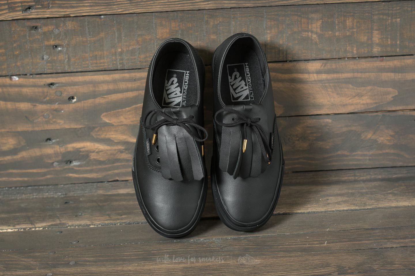 Dámské tenisky a boty Vans Authentic Fringe (Leather) Black/ Gold