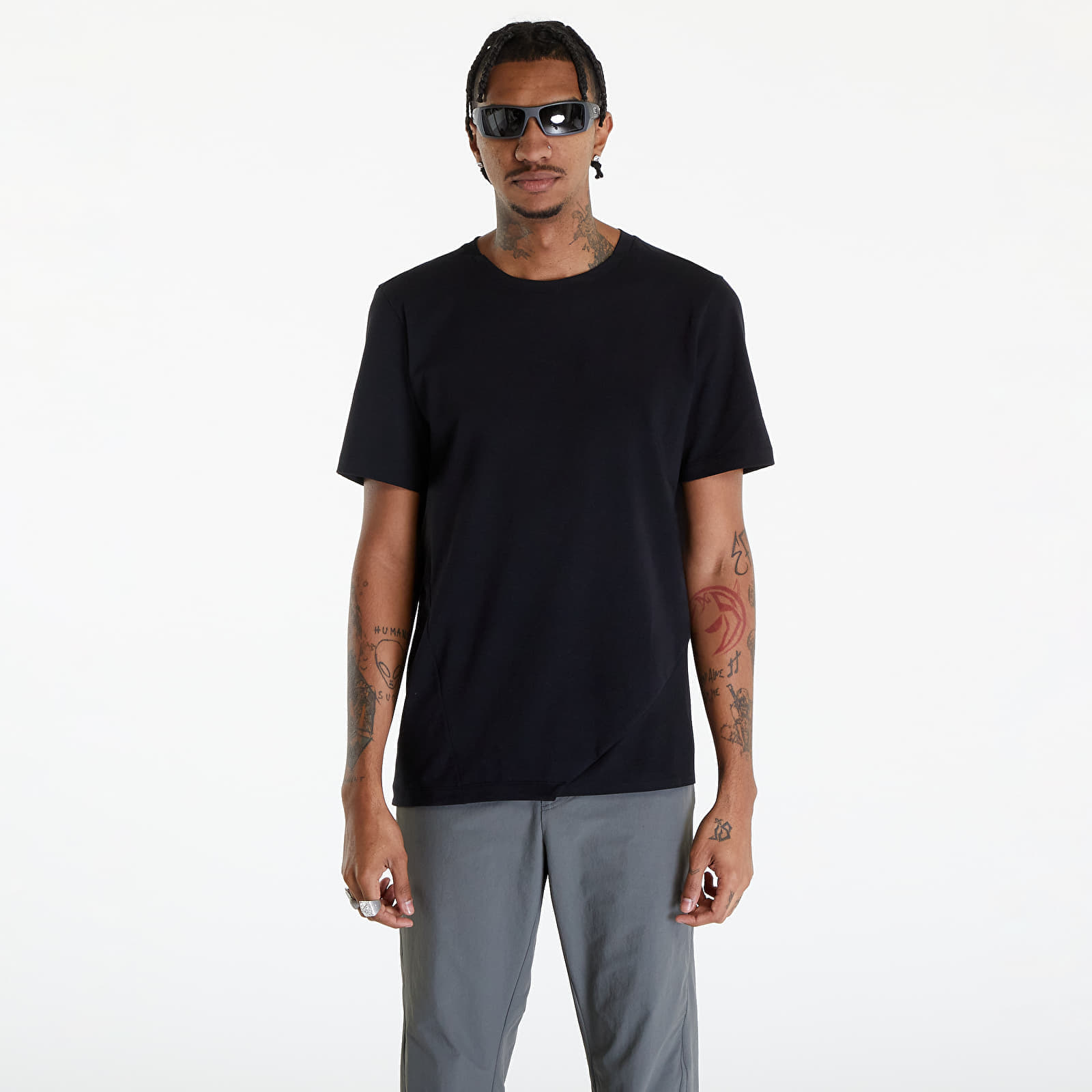 Post archive faction (paf) 6.0 tee center black