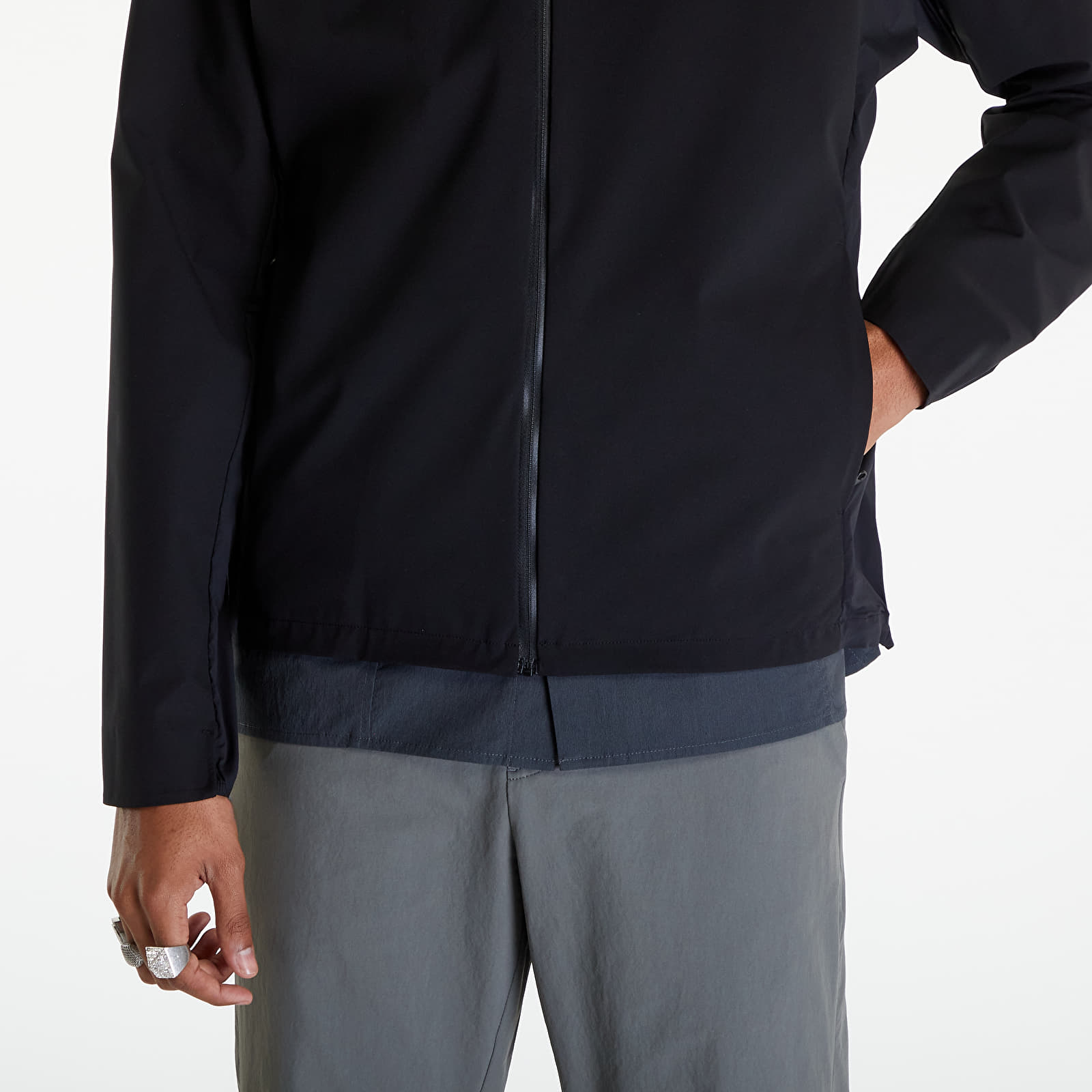 Striukės Post Archive Faction (PAF) 6.0 Technical Jacket Right Black