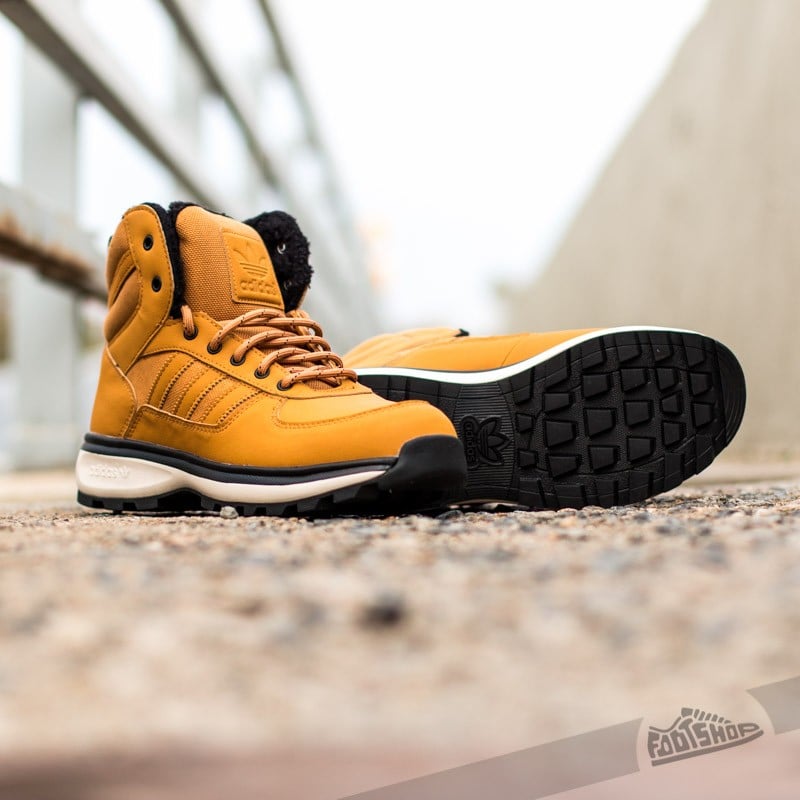 Férfi cipők adidas Chasker Winter Boot Mesa