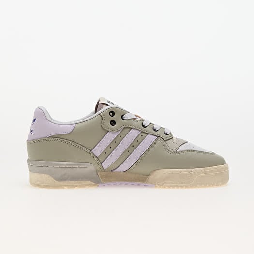 Nice adidas sneakers store