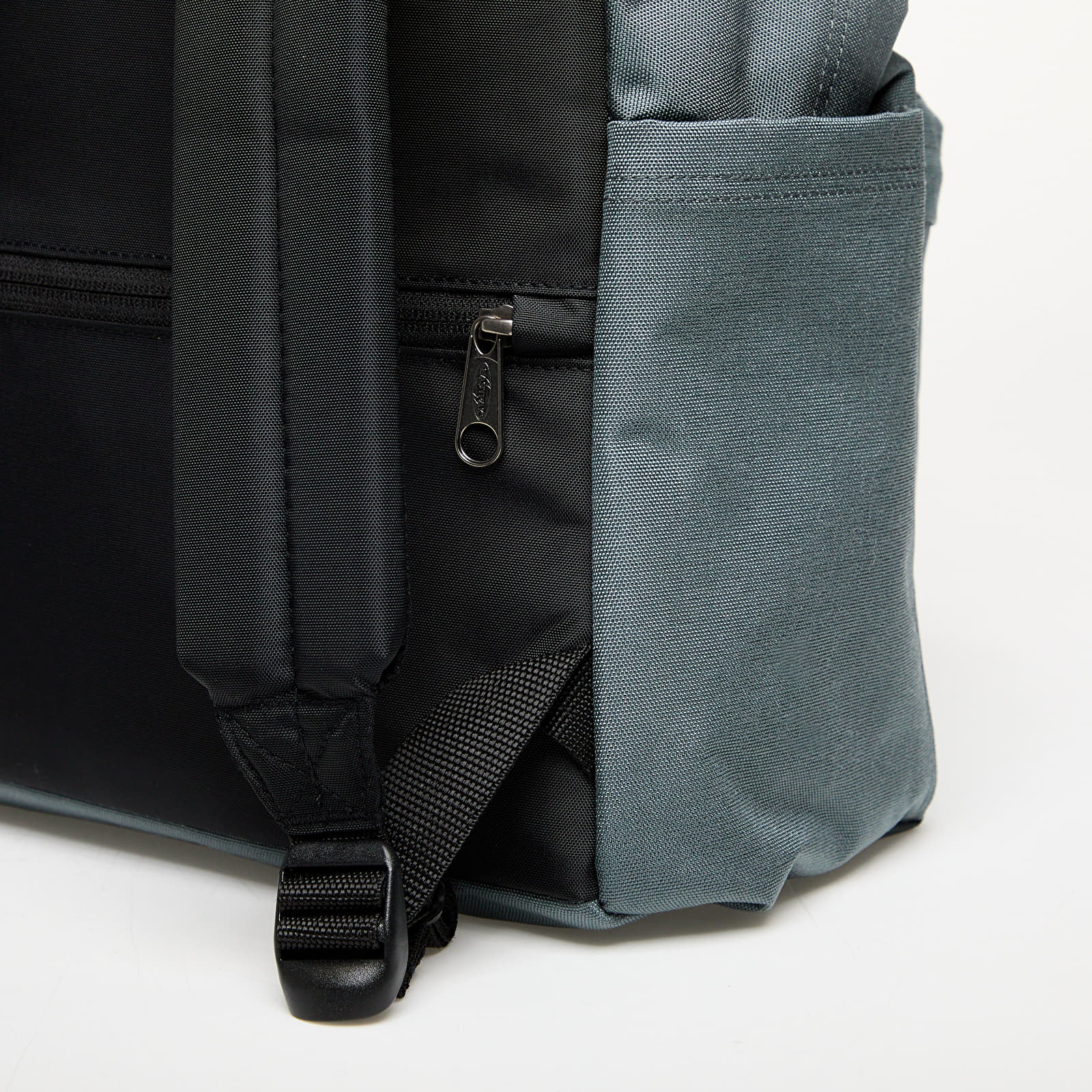 Hátizsákok Eastpak Day Pak'r Backpack Stormy Grey