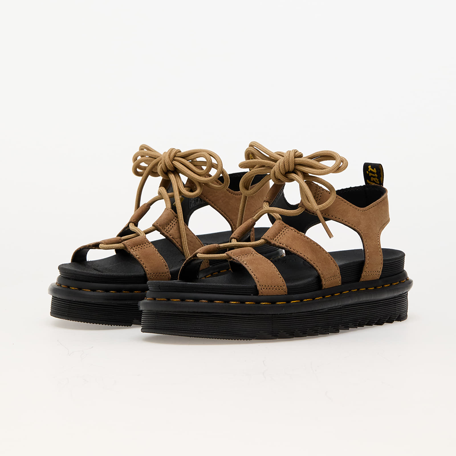 Дамски кецове и обувки Dr. Martens Nartilla Savannah Tan Tumbled Nubuck