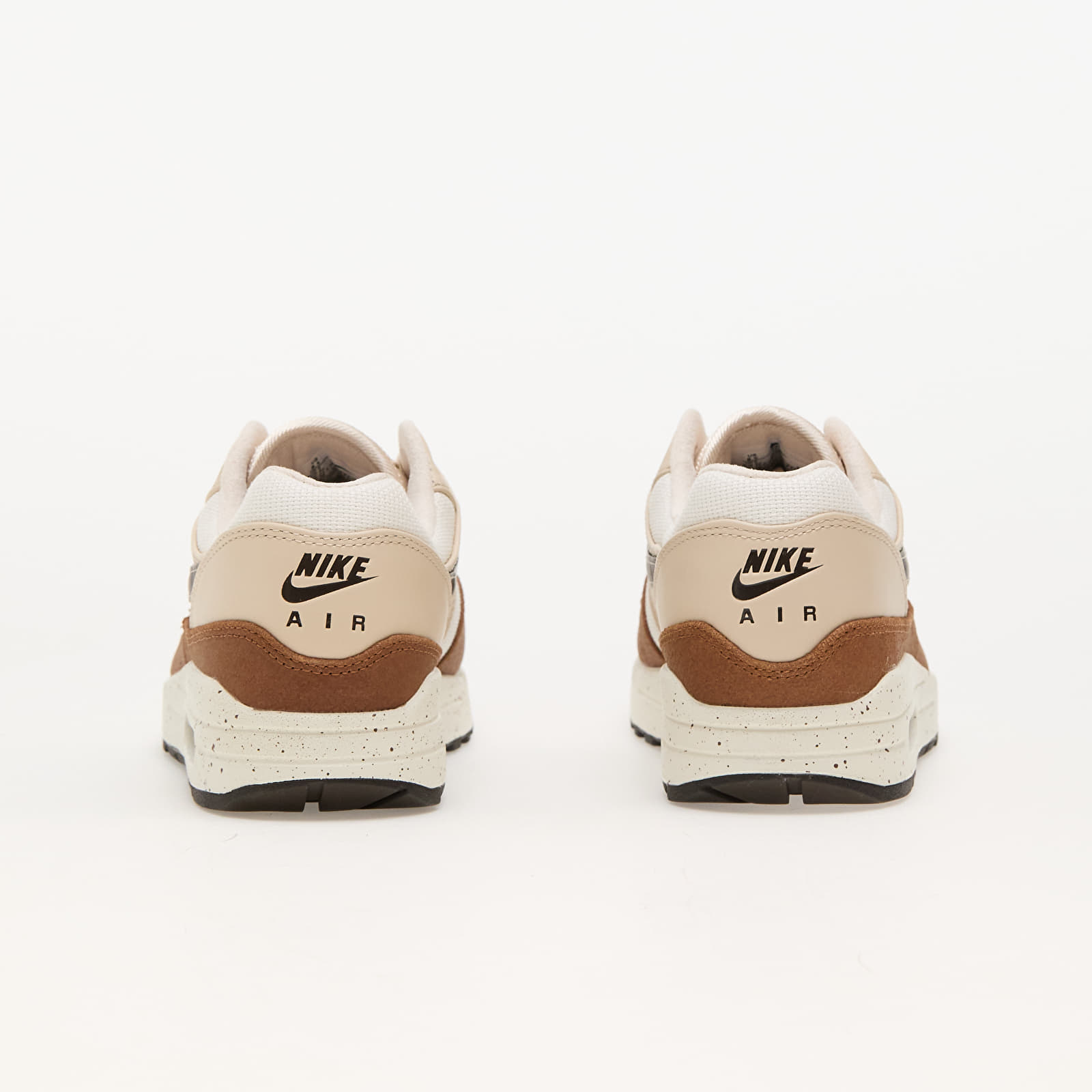 Încălțăminte și sneakerși pentru femei Nike W Air Max 1 '87 Velvet Brown/ Sanddrift-Sail