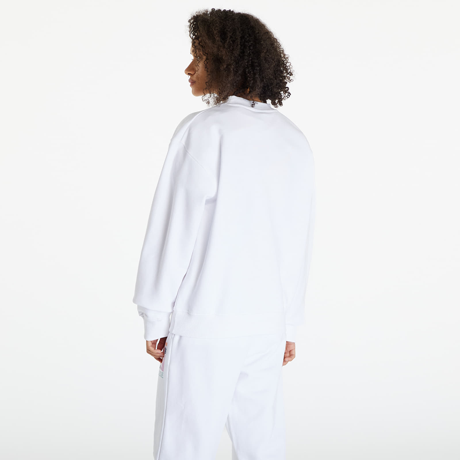 Hupparit ja collegepaidat Ellesse Rosiello Sweatshirt White