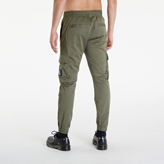 Pants and jeans Calvin Klein Jeans Essential Regular Cargo Pants Plaza  Taupe | Queens