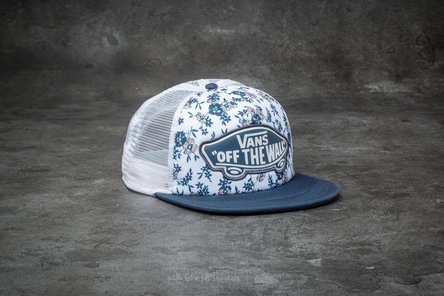 Vans beach girl trucker outlet