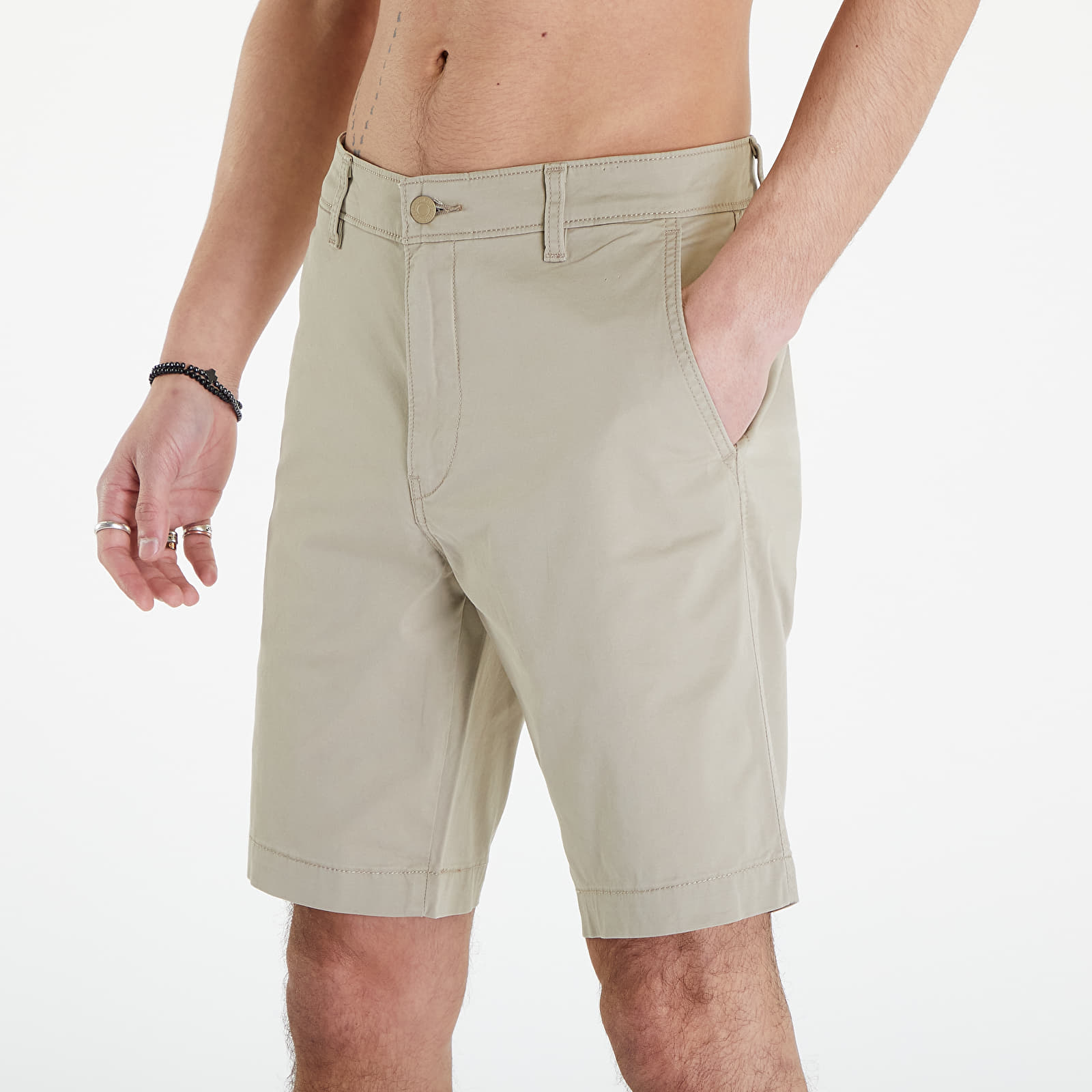 Kraťasy Levi's® Chino Tapered Fit Men's Shorts Microsand Twill