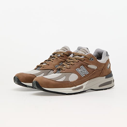 New Balance Brown Made in UK 991v2 Nostalgic Sepia Sneakers