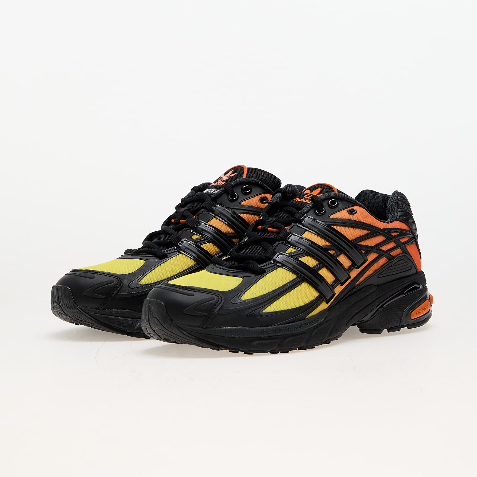 Men's shoes adidas Adistar Cushion Core Black/ Carbon/ Orange