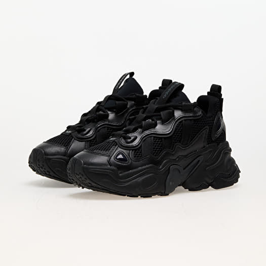 Women s shoes adidas Ozthemis W Core Black Core Black Carbon Footshop