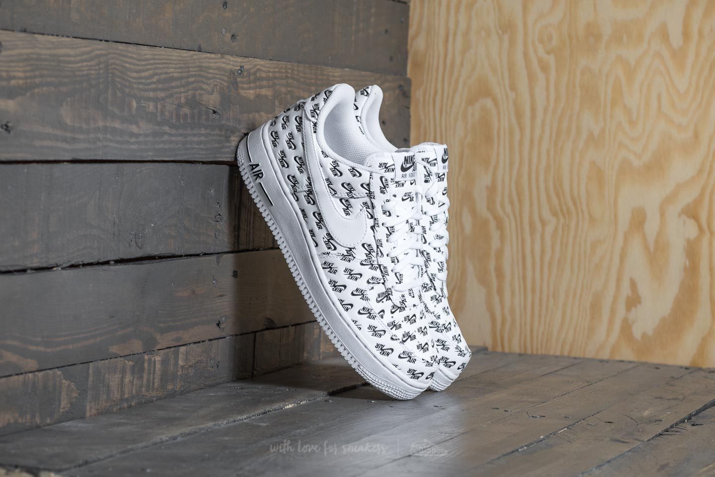 Nike air top force 1 07qs