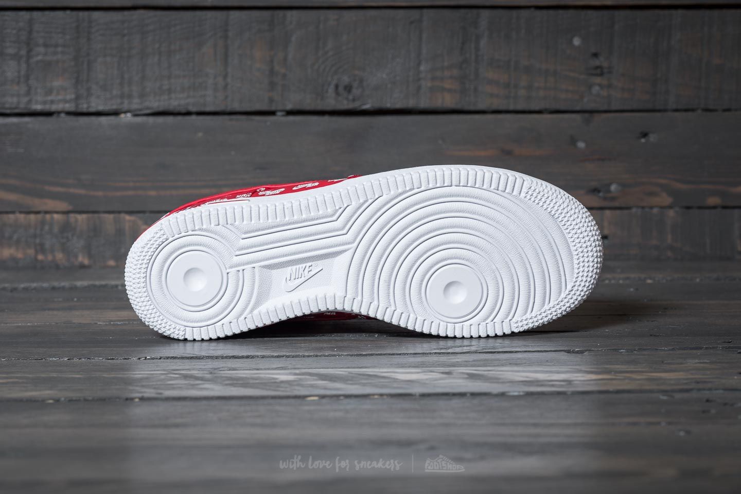 Férfi cipők Nike Air Force 1 ´07 QS University Red/ University Red