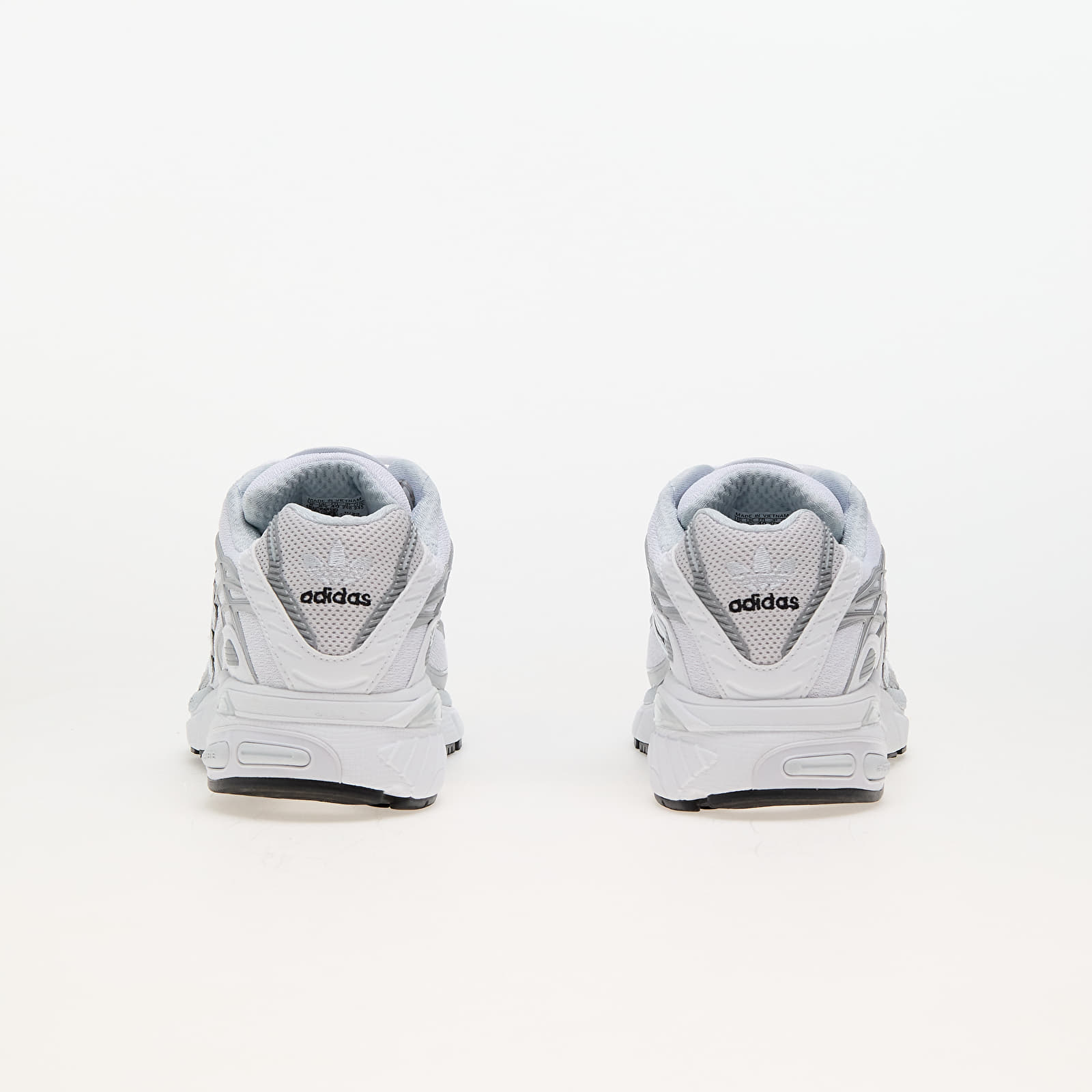 Damen Sneaker und Schuhe adidas Adistar Cushion W Ftw White/ Halo Blue/ Metallic Silver