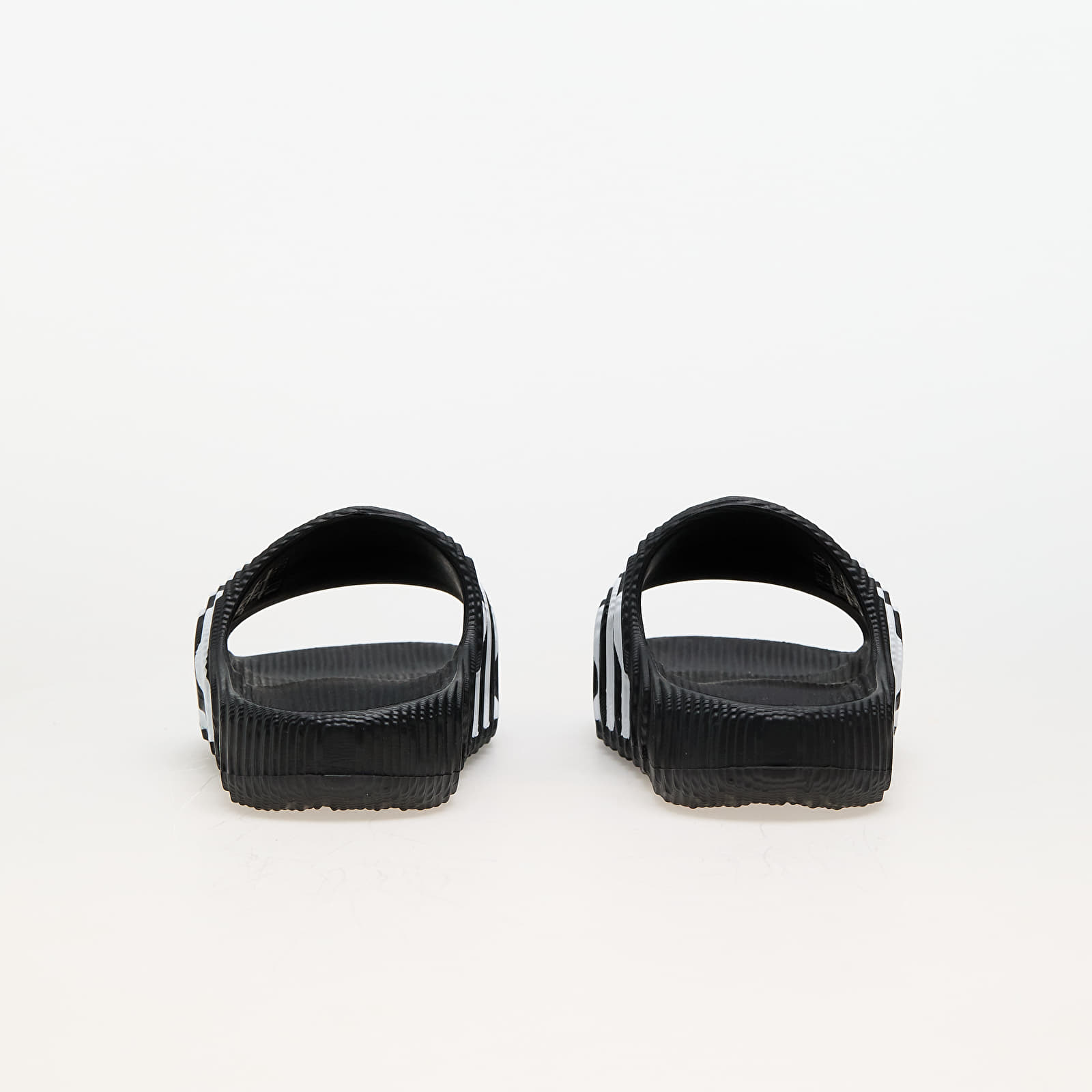 Buty męskie adidas Adilette 22 Core Black/ Core Black/ Ftw White