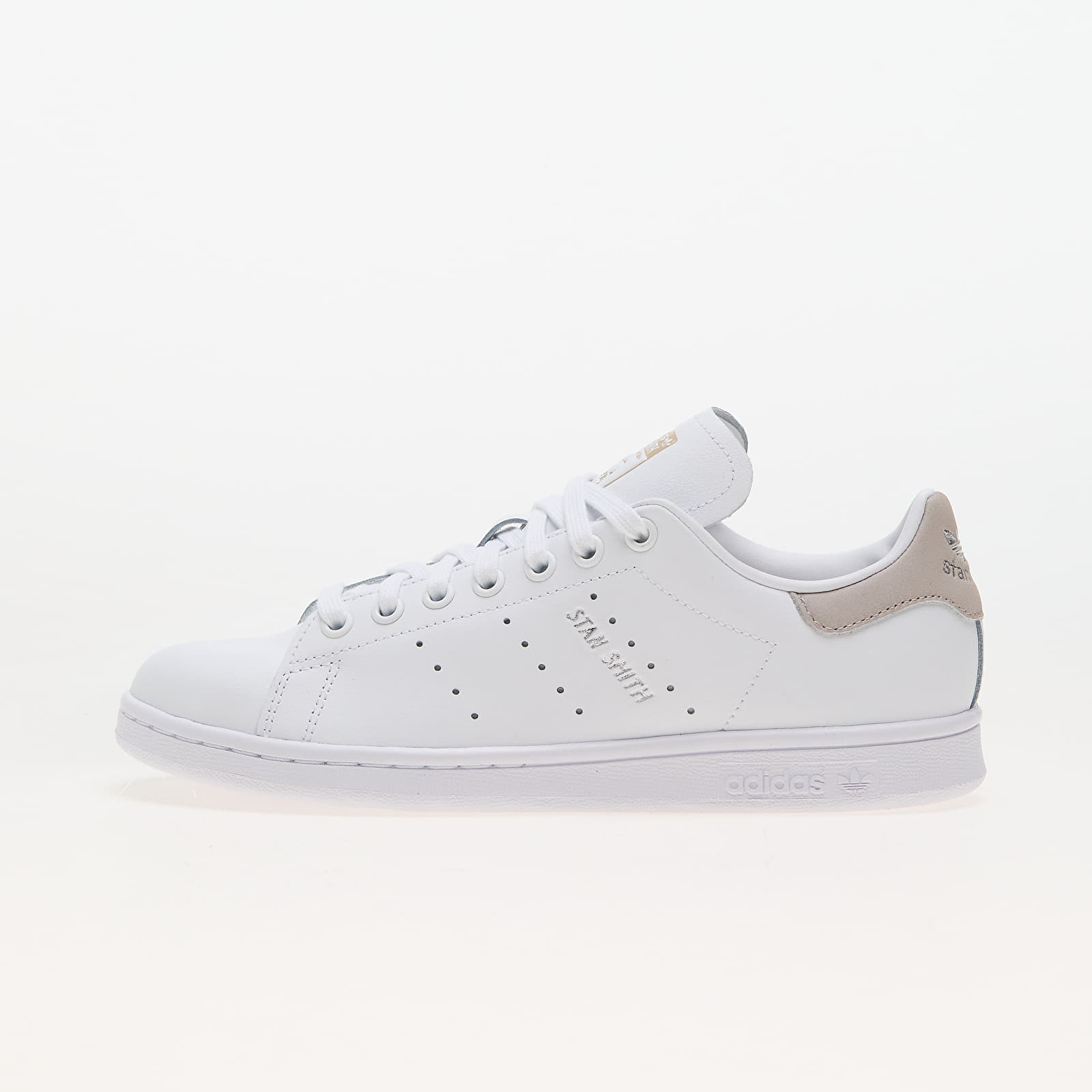 Adidas 2018 femme blanche outlet