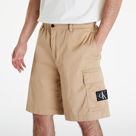 Beige cargo shorts hotsell