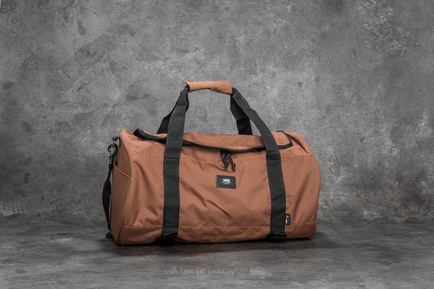 Crossbody bags Vans Grind Skate Duffel Bag Toffee Footshop